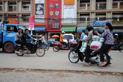 ANGKOR WAT HALF MARATHON 2013